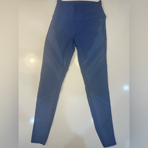 ALO Yoga Pants - Women’s ALO yoga leggings